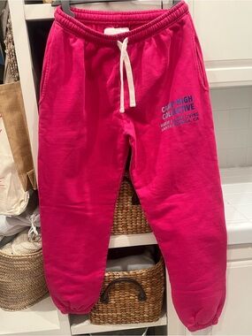 HOT PINK GRAPHIC SWEET PANTS